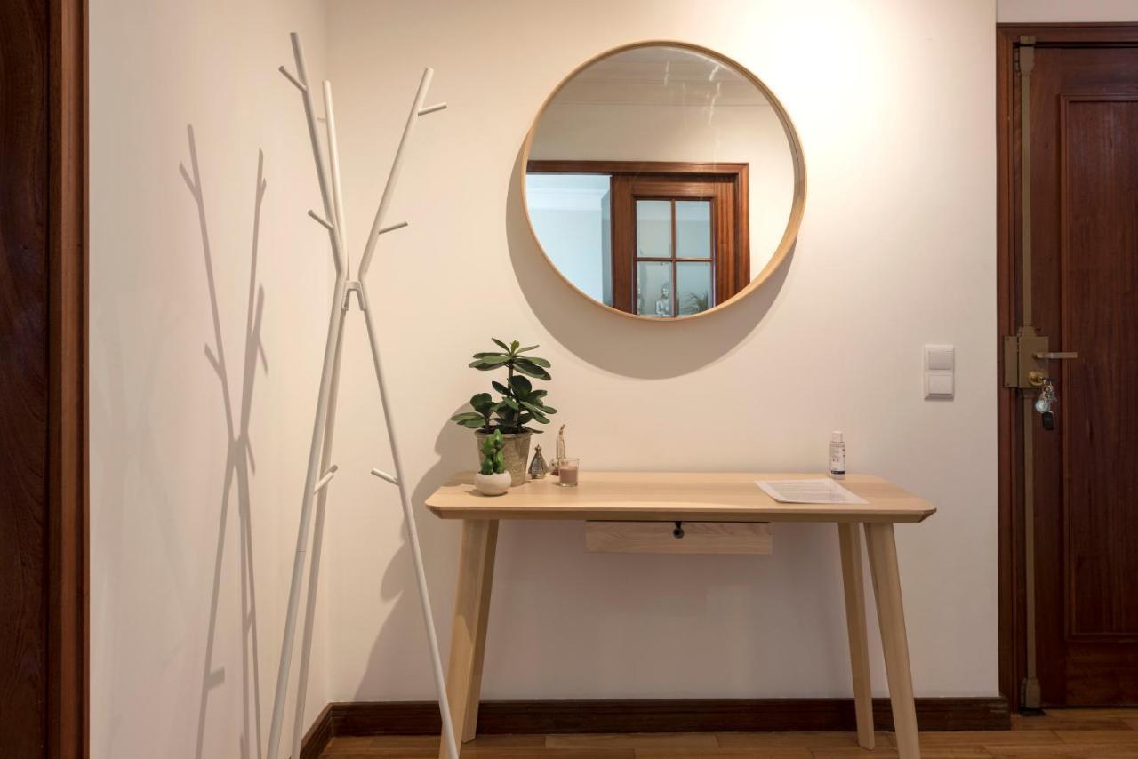 Lovelystay - Charming 3Br Flat W/ Free Parking In Devesas فيلا نوفا دي غايا المظهر الخارجي الصورة