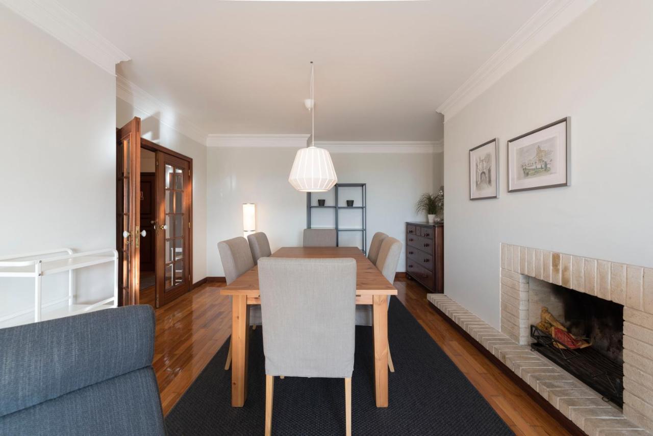 Lovelystay - Charming 3Br Flat W/ Free Parking In Devesas فيلا نوفا دي غايا المظهر الخارجي الصورة